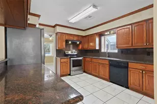12303 Barryknoll Ln, Houston, TX 77024 - Photo 10