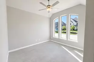 3344 Bentwood Ranch Dr, Conroe, TX 77385 - Photo 6