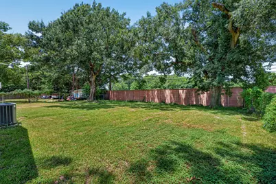 10263 Old Orchard Road, La Porte, TX 77571 - Photo 18