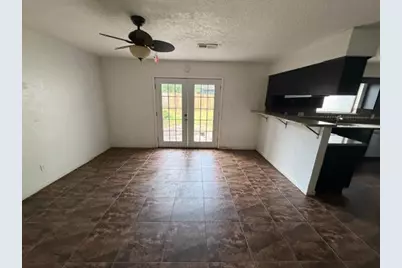 2318 Parkdale Drive, Houston, TX 77339 - Photo 4