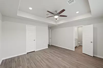 2202 Thorpe Grove Court, Houston, TX 77090 - Photo 14