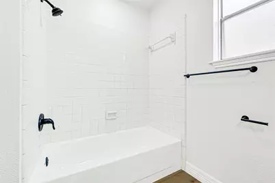 6703 Casablanca Drive, Houston, TX 77088 - Photo 14