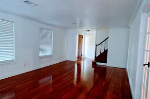 1802 Oaks Dr, Pasadena, TX 77502 - Photo 6