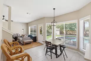 1018 S Wellsford Dr, Pearland, TX 77584 - Photo 16