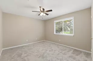 1018 S Wellsford Dr, Pearland, TX 77584 - Photo 34