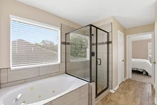 1018 S Wellsford Dr, Pearland, TX 77584 - Photo 32