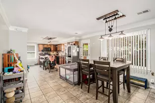 110 William Ave, Baytown, TX 77520 - Photo 8