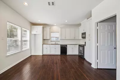7047 Avenue E, Houston, TX 77011 - Photo 8