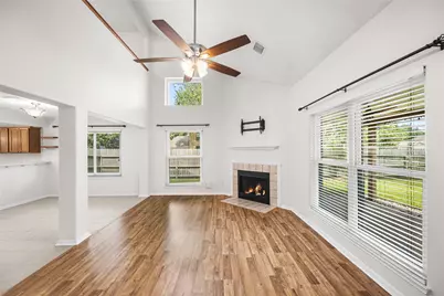 16003 Salton Point Drive, Friendswood, TX 77546 - Photo 12