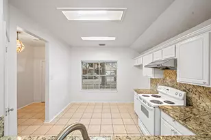 13130 Eldridge Meadow Dr, Houston, TX 77041 - Photo 6