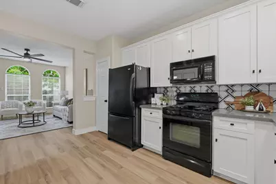 226 Sydnor Street, Houston, TX 77020 - Photo 12
