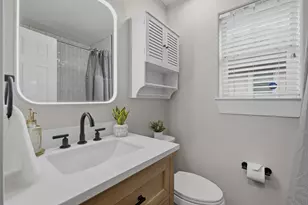 226 Sydnor St, Houston, TX 77020 - Photo 20