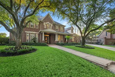 74 Pipers Walk, Sugar Land, TX 77479 - Photo 2