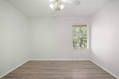 115 S Vesper Bend Circle, The Woodlands, TX 77382 - Photo 28