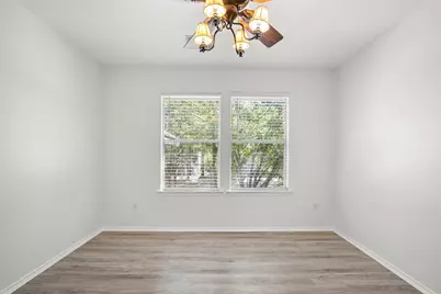 115 S Vesper Bend Circle, The Woodlands, TX 77382 - Photo 32