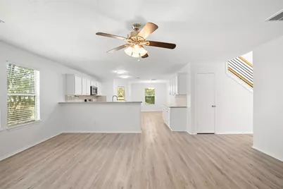 115 S Vesper Bend Circle, The Woodlands, TX 77382 - Photo 10