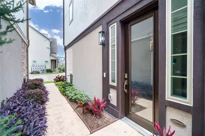 1303 Edwinstowe Trail, Houston, TX 77043 - Photo 4