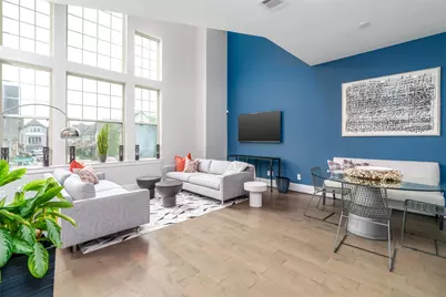 1303 Edwinstowe Trail, Houston, TX 77043 - Photo 10