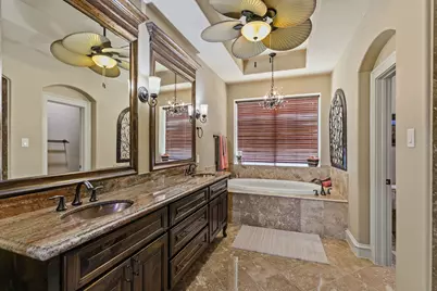 146 Stevinstraat, Montgomery, TX 77356 - Photo 24