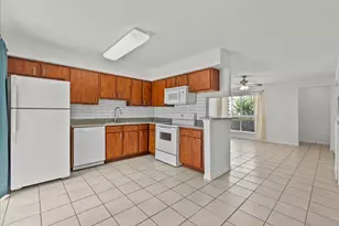 3506 Cove View Blvd, Galveston, TX 77554 - Photo 16