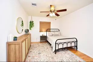 2007 Bailey St, Houston, TX 77006 - Photo 22