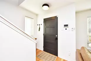 2007 Bailey St, Houston, TX 77006 - Photo 2