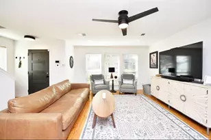 2007 Bailey St, Houston, TX 77006 - Photo 6