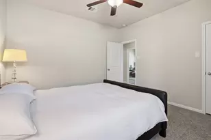 8214 Bosphorus St, Houston, TX 77044 - Photo 6
