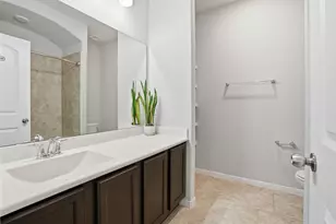 8214 Bosphorus St, Houston, TX 77044 - Photo 4