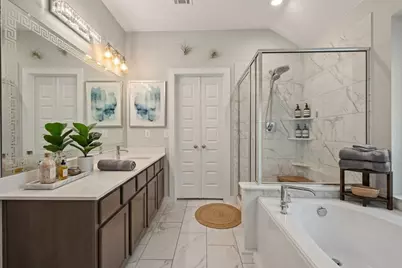 11638 Colossal Oak Drive, Houston, TX 77066 - Photo 4