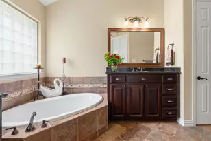 99 N Mews Wood Ct, The Woodlands, TX 77381 - Photo 28