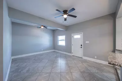 715 35th Street, Galveston, TX 77550 - Photo 8