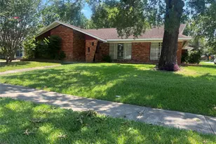 3715 Latma Dr, Houston, TX 77025 - Photo 1