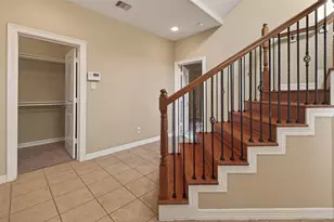 2063 W 14th 1/2 St, Houston, TX 77008 - Photo 4