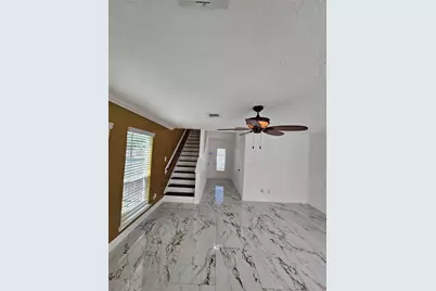 9207 Dairy View Lane, Houston, TX 77099 - Photo 12