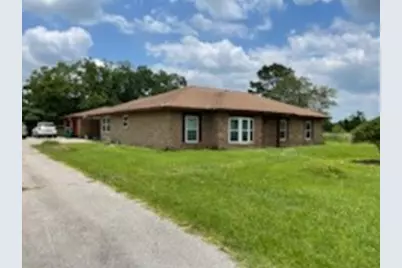 318 County Road 296D, Alvin, TX 77511 - Photo 2