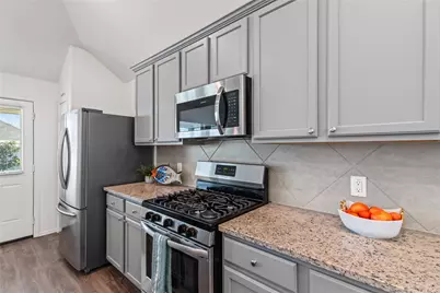 705 Autumn Lake Lane, Magnolia, TX 77354 - Photo 16