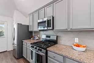 705 Autumn Lake Ln, Magnolia, TX 77354 - Photo 16