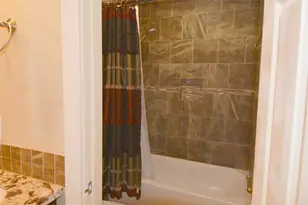 12730 Palm Desert Ln, Houston, TX 77099 - Photo 14