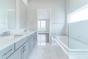 735 Bringhurst St, Houston, TX 77020 - Photo 10