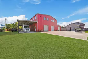 211 1/2 Ave A, Dickinson, TX 77539 - Photo 14