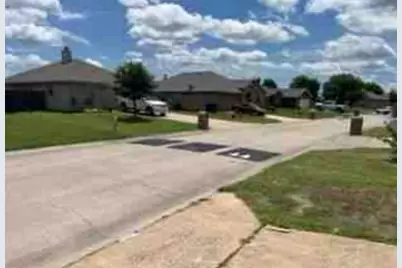 1609 Lesli Drive, Royse City, TX 75189 - Photo 4