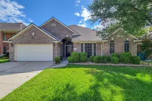18511 Falcon Crest Dr, Humble, TX 77346 - Photo 1