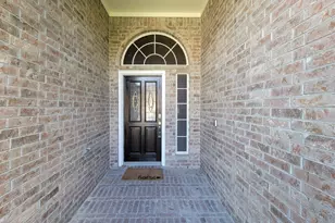 18511 Falcon Crest Dr, Humble, TX 77346 - Photo 4