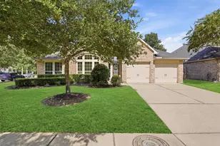 16307 Open Sea Dr, Houston, TX 77044 - Photo 2