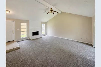 8710 Parkway Forest Drive, Houston, TX 77044 - Photo 10