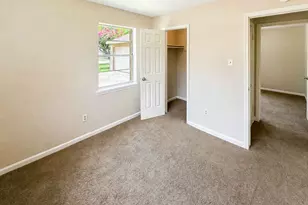 8710 Parkway Forest Dr, Houston, TX 77044 - Photo 22