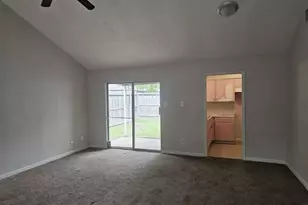 8710 Parkway Forest Dr, Houston, TX 77044 - Photo 6