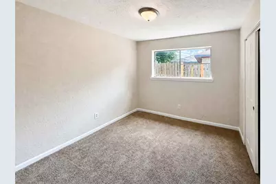 8710 Parkway Forest Drive, Houston, TX 77044 - Photo 24