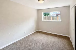 8710 Parkway Forest Dr, Houston, TX 77044 - Photo 24